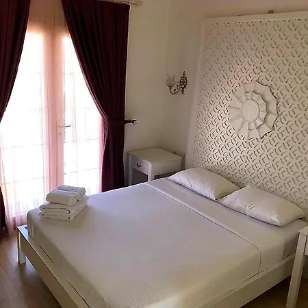 Bed & Breakfast Alaris 3*