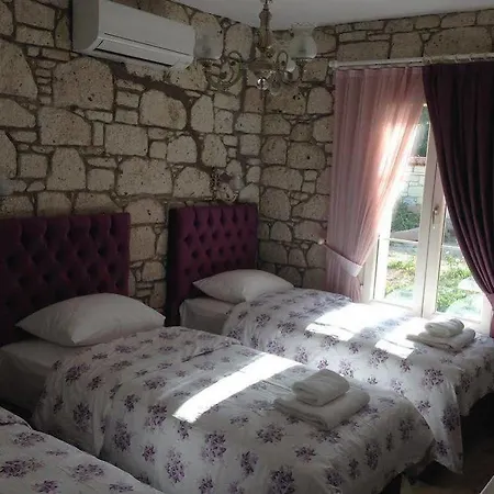 Alaris Bed & Breakfast Alacati