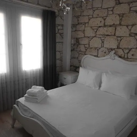 Alaris Alacati