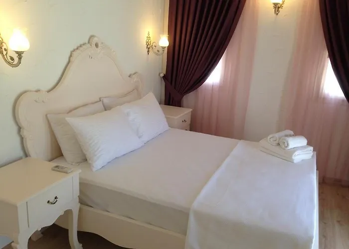 Bed and Breakfast Alaris 3*