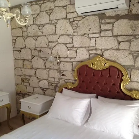 فندق مبيت وإفطار Alaris 3*
