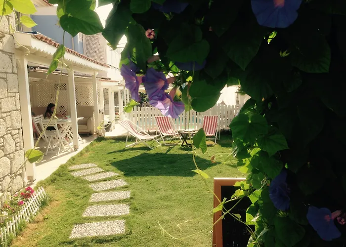 Bed & Breakfast Alaris Alaçatı